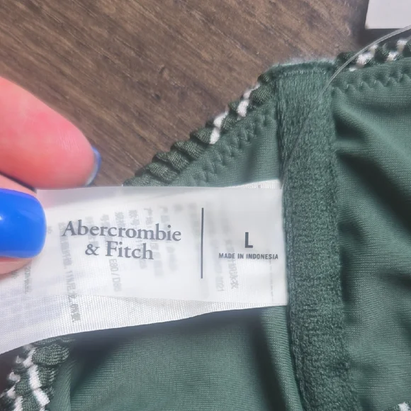 Abercrombie & Fitch Green Bra with Adjustable Straps - Picture 3 of 5